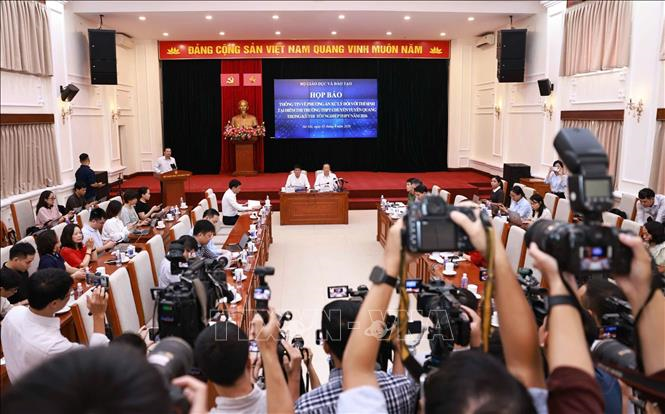 Thi lại tại Điểm thi Trường THPT Chuyên Tuyên Quang: Thay nhân sự làm công tác thi
